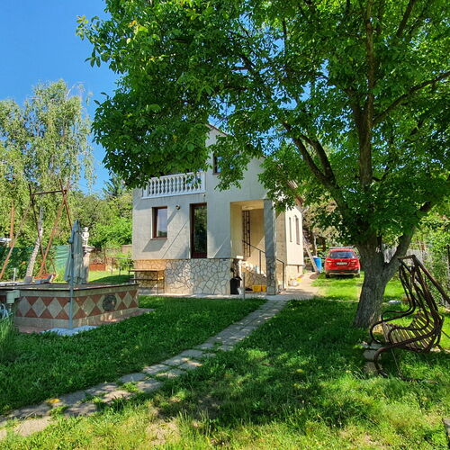 Medencés Deluxe Üdülőház Pilisszentiván